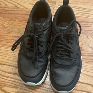 Nike Air Max Thea SE Syn. Leather Shoes - 6.5